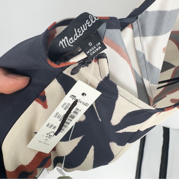 NWT Madewell Women’s Open-Back Maxi Dress in Silk Floral Size 0 - Picture 9 of 10
